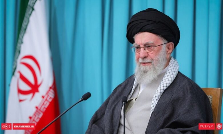 ইরানের সর্বোচ্চ নেতা আয়াতুল্লাহ সাইয়্যেদ আলী খামেনেয়ী: এই মুহূর্তে আমেরিকার সঙ্গে আলোচনায় কোনো সুফল নেই