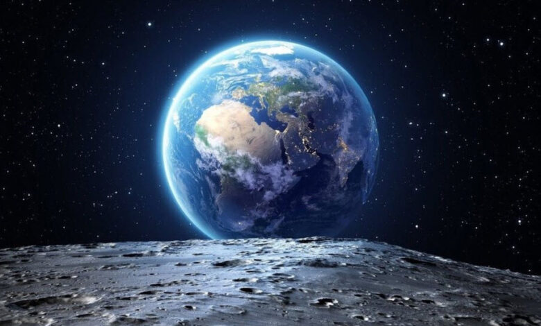 আল্লাহ কি একাকিত্ব দূর করার জন্য বিশ্ব সৃষ্টি করেছিলেন?