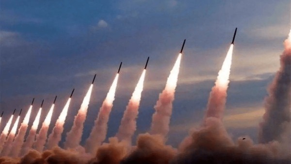 ইরানের হুঁশিয়ারি: একসাথে ২,০০০ ক্ষেপণাস্ত্র নিক্ষেপের পরিকল্পনা!