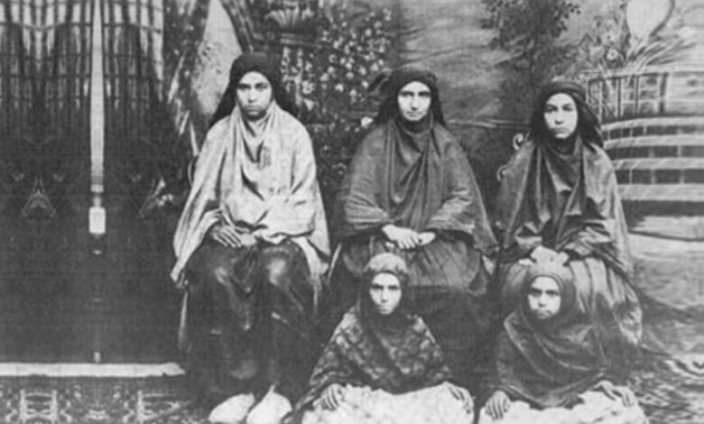 নামহীন সত্তা: যে নারীরা পরিবারের অংশ নয়, শুধু অনুসারী