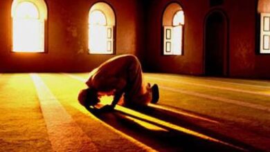 ঈমানের আলো ও কৃতজ্ঞতার সিজদা