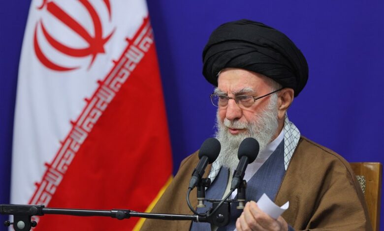 ইরানের সর্বোচ্চ নেতা আয়াতুল্লাহ সাইয়্যেদ আলী খামেনেয়ী: আয়াতুল্লাহ মিলানি মাশহাদের হাওজার সত্যিকারের পুনর্জাগরণকারী