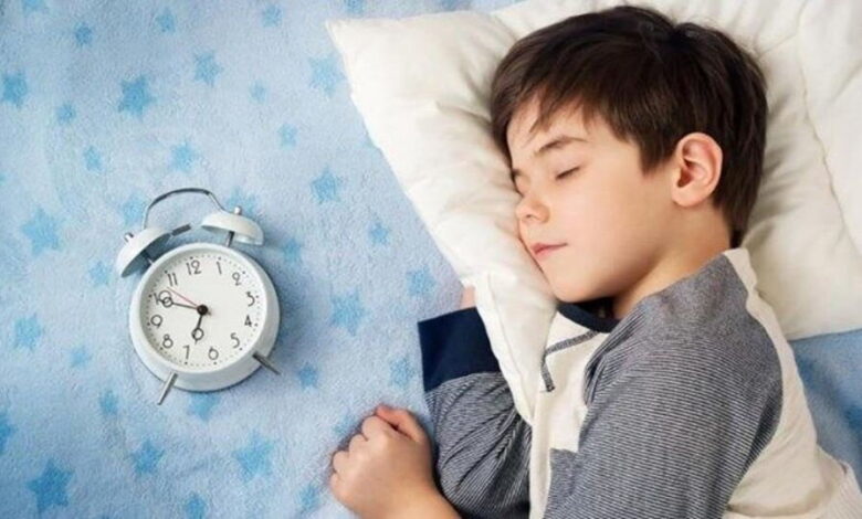 সন্তানকে নামাজের জন্য জাগিয়ে তোলার চ্যালেঞ্জ মোকাবিলার উপায়সমূহ